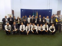 Câmara recebe Ordem DeMolay, aprova LDO e mais dez matérias