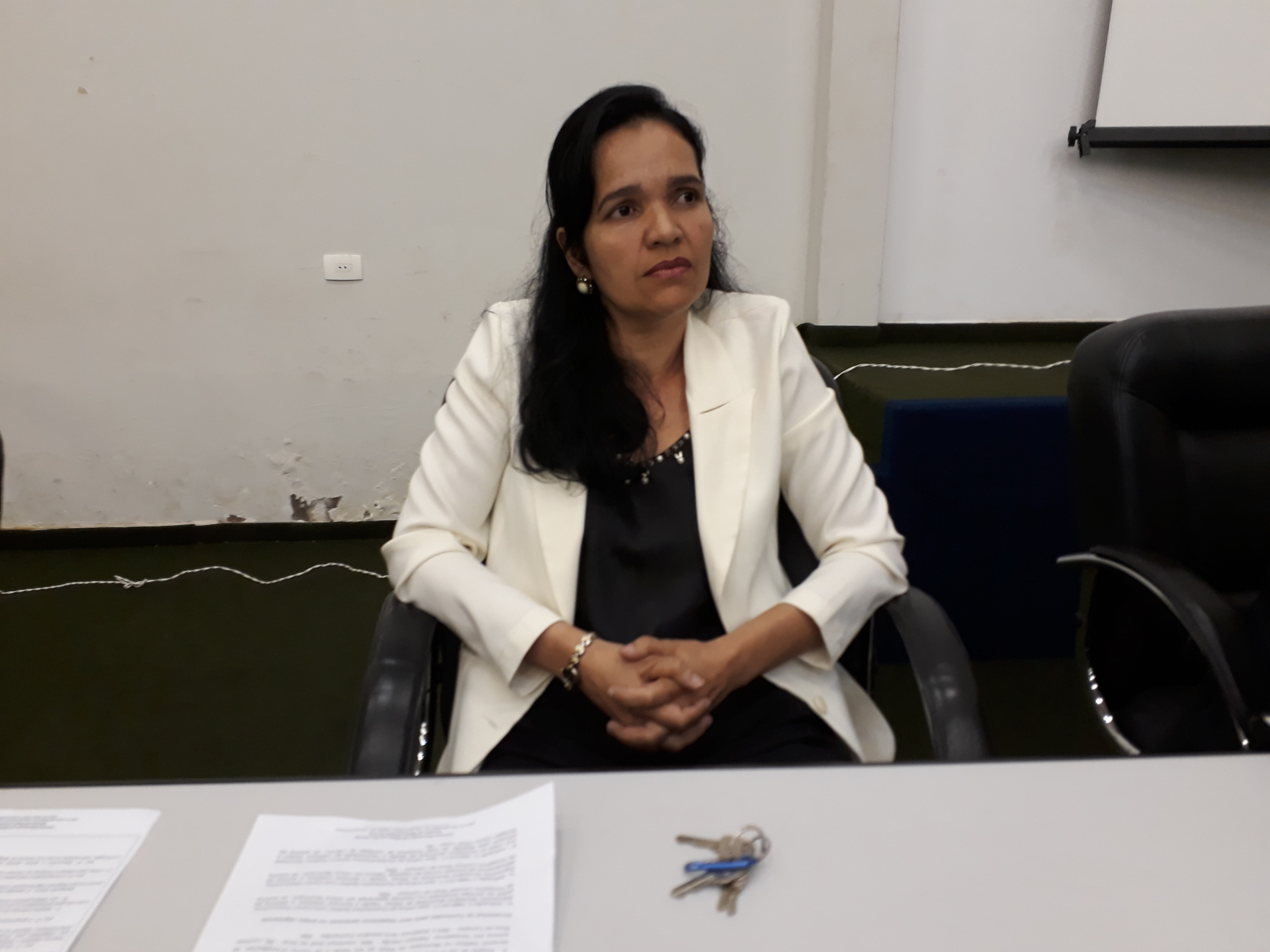 Nayara Pereira demonstra e detalha todos os cursos que fez como parlamentar