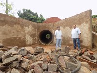 Vereadores fiscalizam as obras da tubulação da Rua José Coleto Garcia